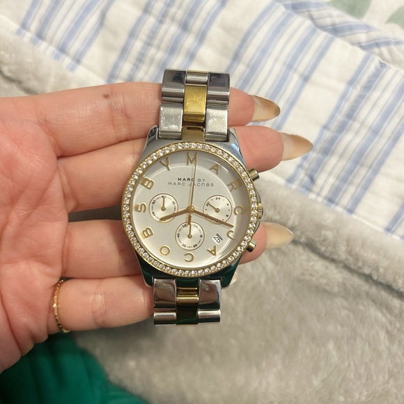 Marc by Marc Jacobs Gold and Silver Women's Watch - Picture 4 of 6